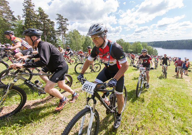 Cykel Tullinge 2014-06-08 Lida Loop  -  : 


(Foto : Göran Johansson, www.gejo.s)

Nyckelord , Keywords :